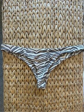 Boys + Arrows - Zebra Print Bikini Bottoms in Black and Cream - Large